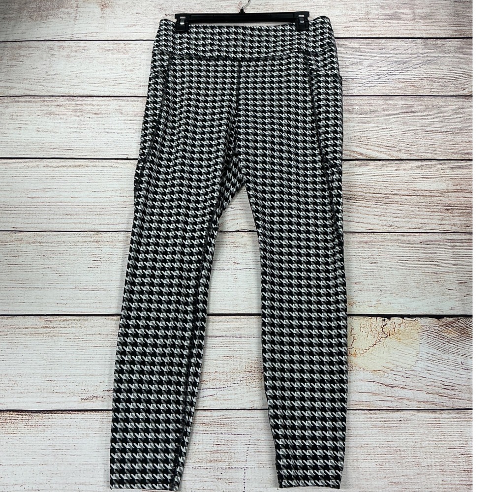 Avia Leggings Activewear High rise L 12-14 Black White Houndstooth PreLoved